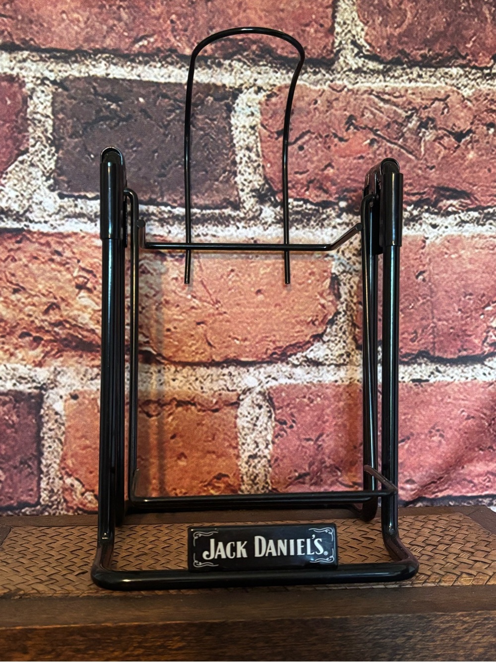 Jack Daniels Bottle Swing Cradle Pour Assist Holder Rack Display